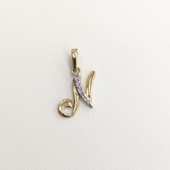 Real Diamond 10kt Yellow Gold Initial N Pendant